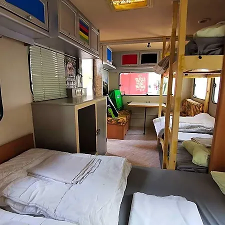 Treck Hostal *