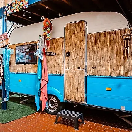 Treck Hostal *