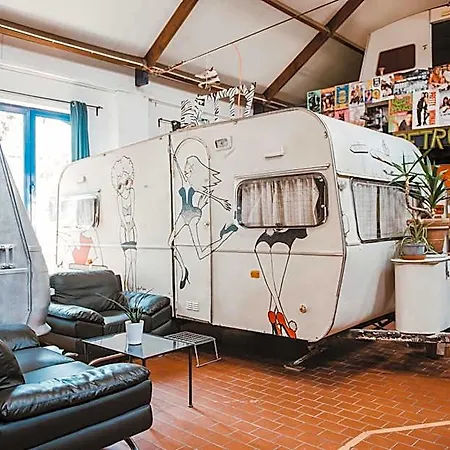 Treck Hostal *