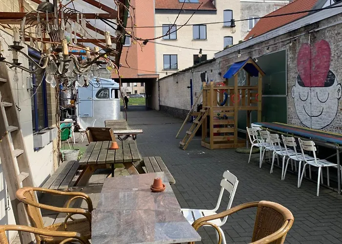 Treck ホステル *