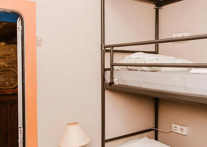 ホステル Treck *