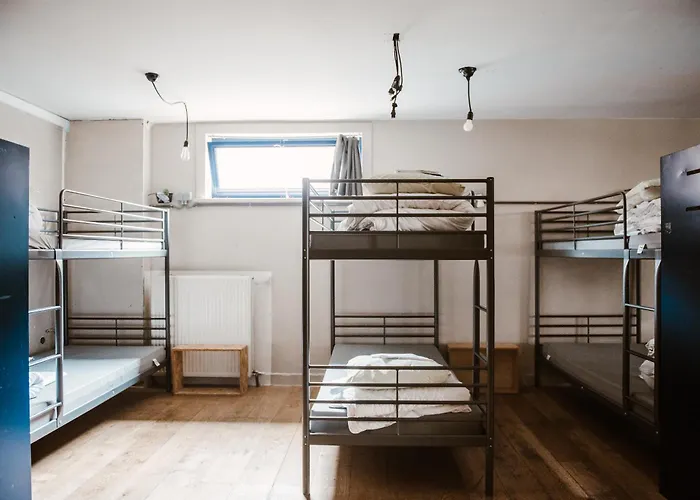 ホステル Treck *